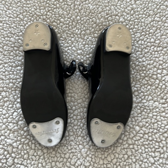 Girls Freestyle Tap Shoes | Size 13 - Picture 4 of 6